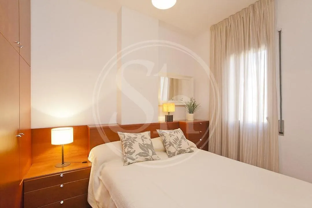 Bonito Apartamento En Monumental Barselona 0*,  İspanya